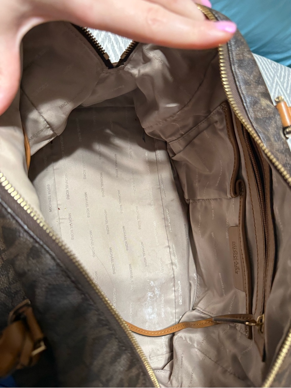 Michael Kors Kirby Brown Logo Duffel Bag Strap included! - Picture 5 of 7